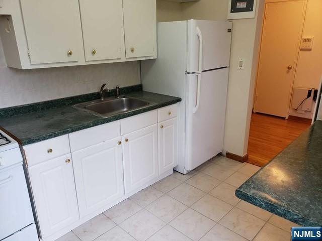 2205 N Central Road #5B