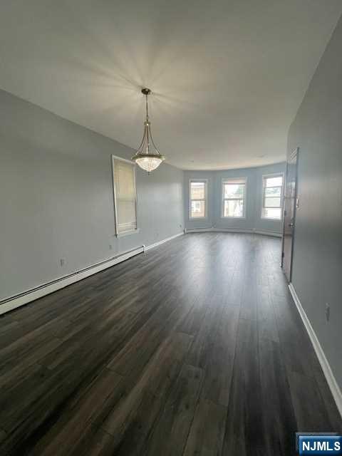 140 Hoyt Street - Photo 3