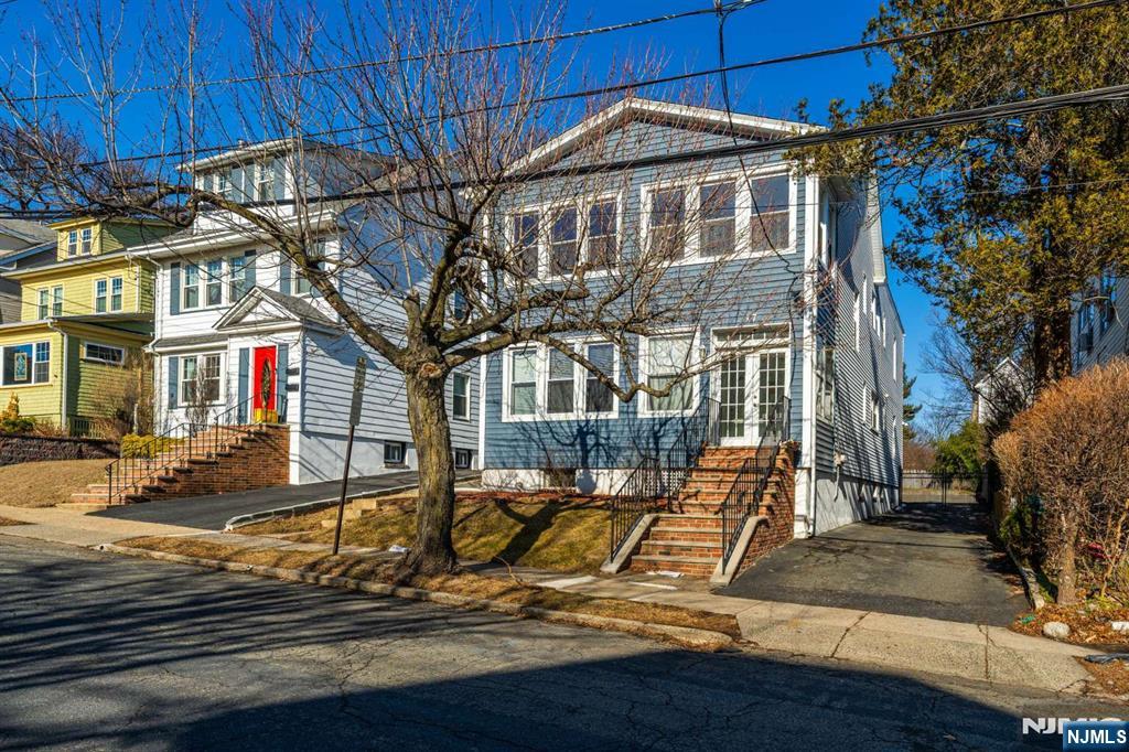 17 Boyden Parkway 1 - Photo 1