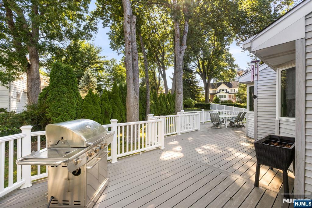 Photo 3 of Single family home for sale at 23 Zeim Dr, Clifton, NJ 07012 | MLS# 26031259 | Listing updated on 2026-09-14