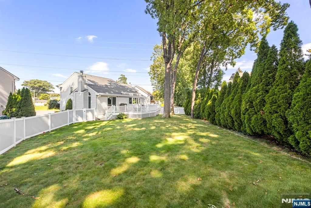 Photo 4 of Single family home for sale at 23 Zeim Dr, Clifton, NJ 07012 | MLS# 26031259 | Listing updated on 2026-09-14