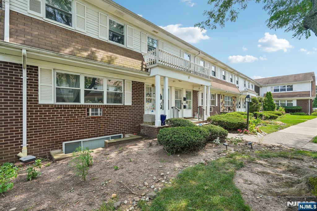 25 River Road 3 B - Photo 2