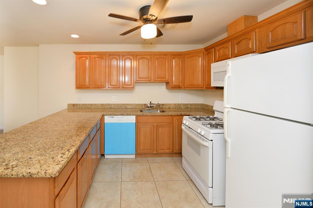 195 N Washington Avenue D - Photo 3
