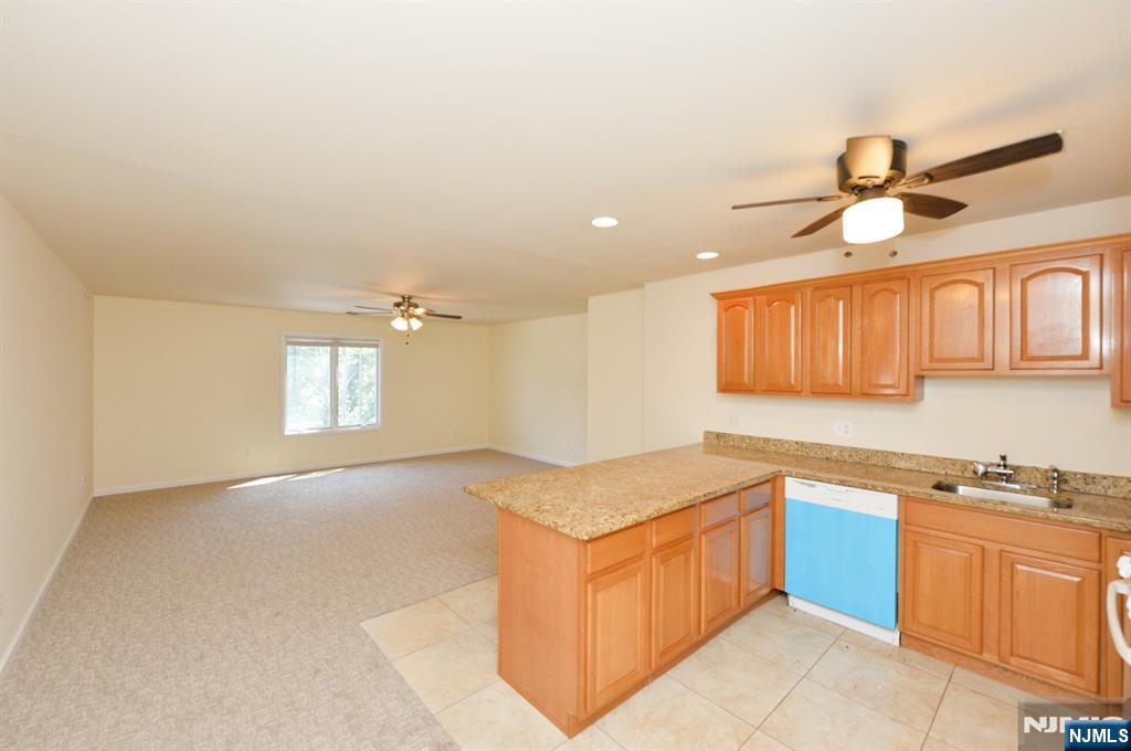 195 N Washington Avenue D - Photo 4