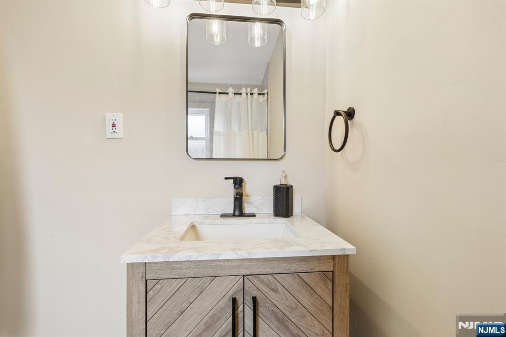 1130 Valley Road #1B