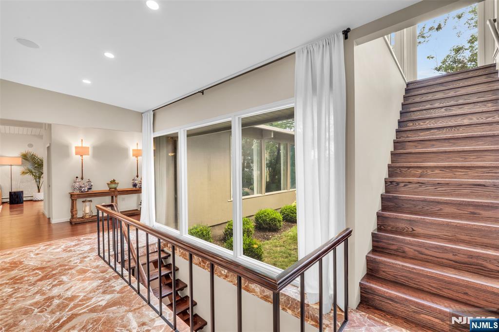 1 Driftway Street - Photo 4