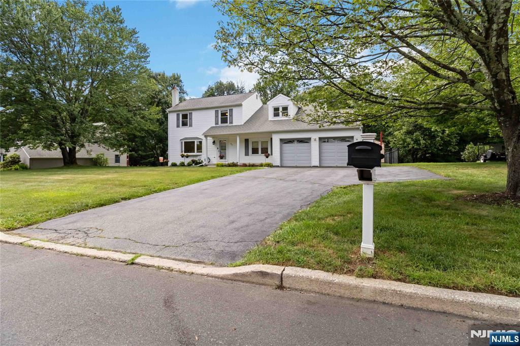 Photo 2 of Single family home for sale at 37 Rolling Ridge Rd, West Milford, NJ 07480 | MLS# 26031296 | Listing updated on 2026-09-13