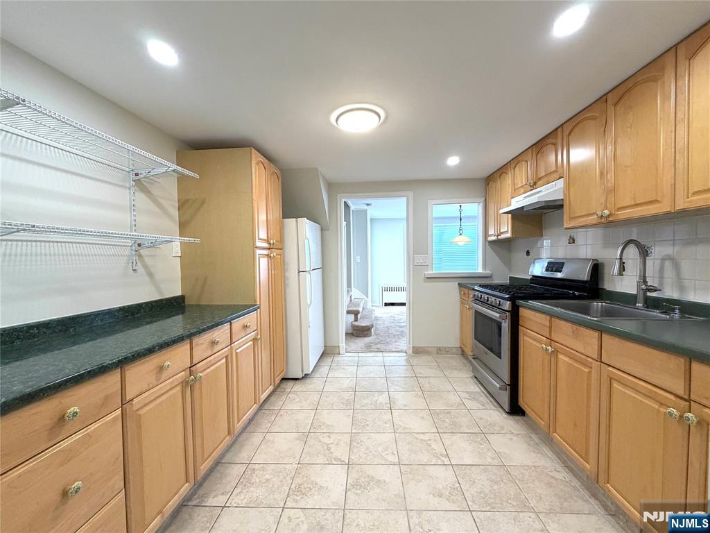 8-04 Saddle River Road D - Photo 4
