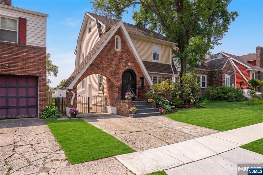 4th image of 246 Belleview Ter, Hillside, NJ 07205 | MLS# 26031308