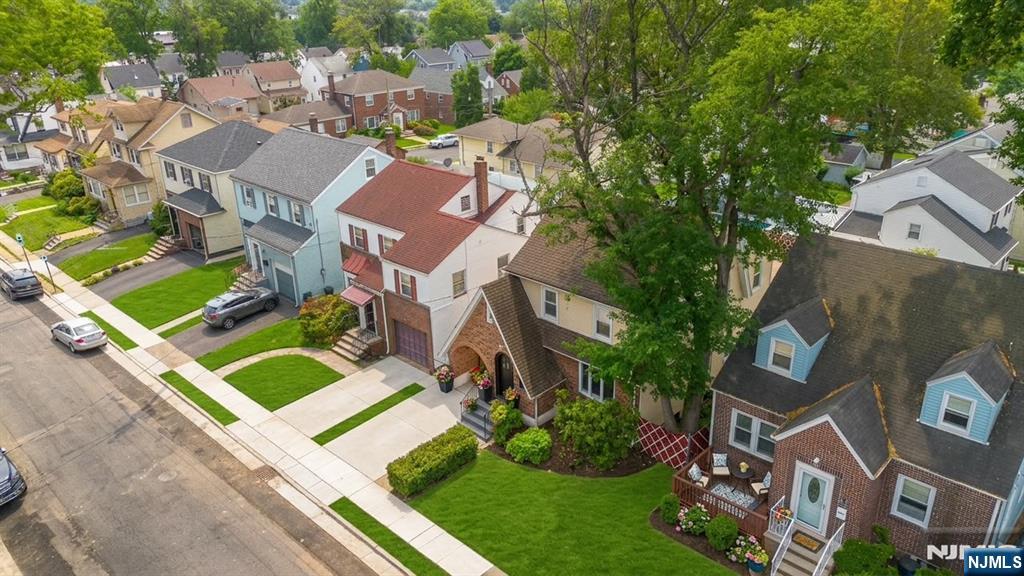 246 Belleview Terrace - Photo 5