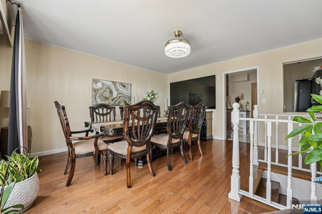 158 Charlton Avenue - Photo 5