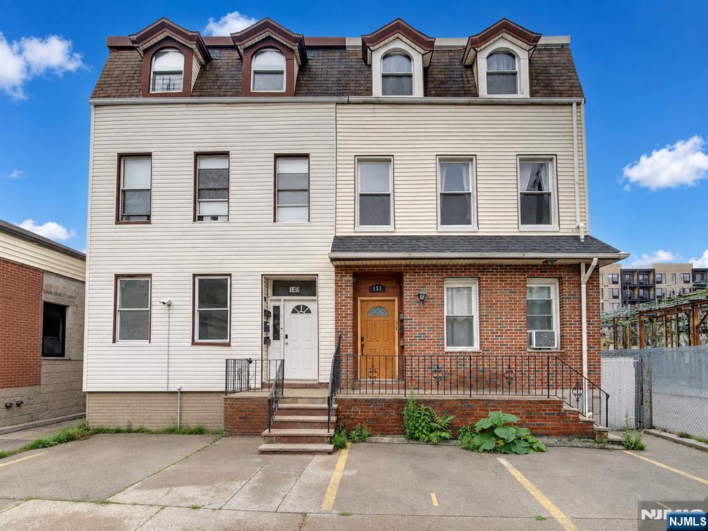 151 Culver Avenue 2 - Photo 1