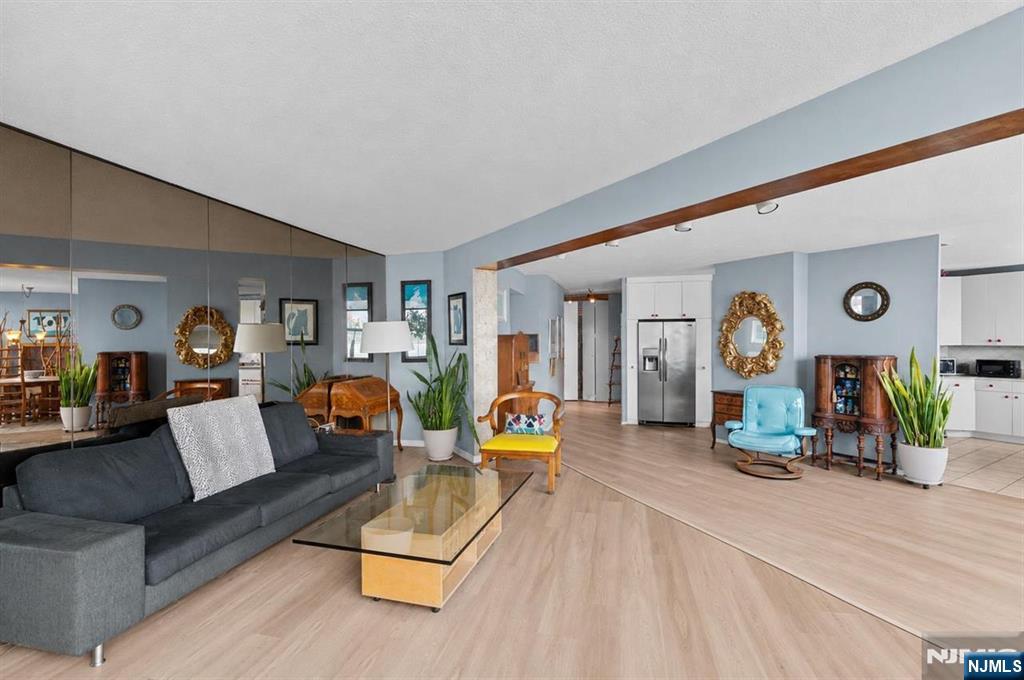 7004 Boulevard E 10E - Photo 5