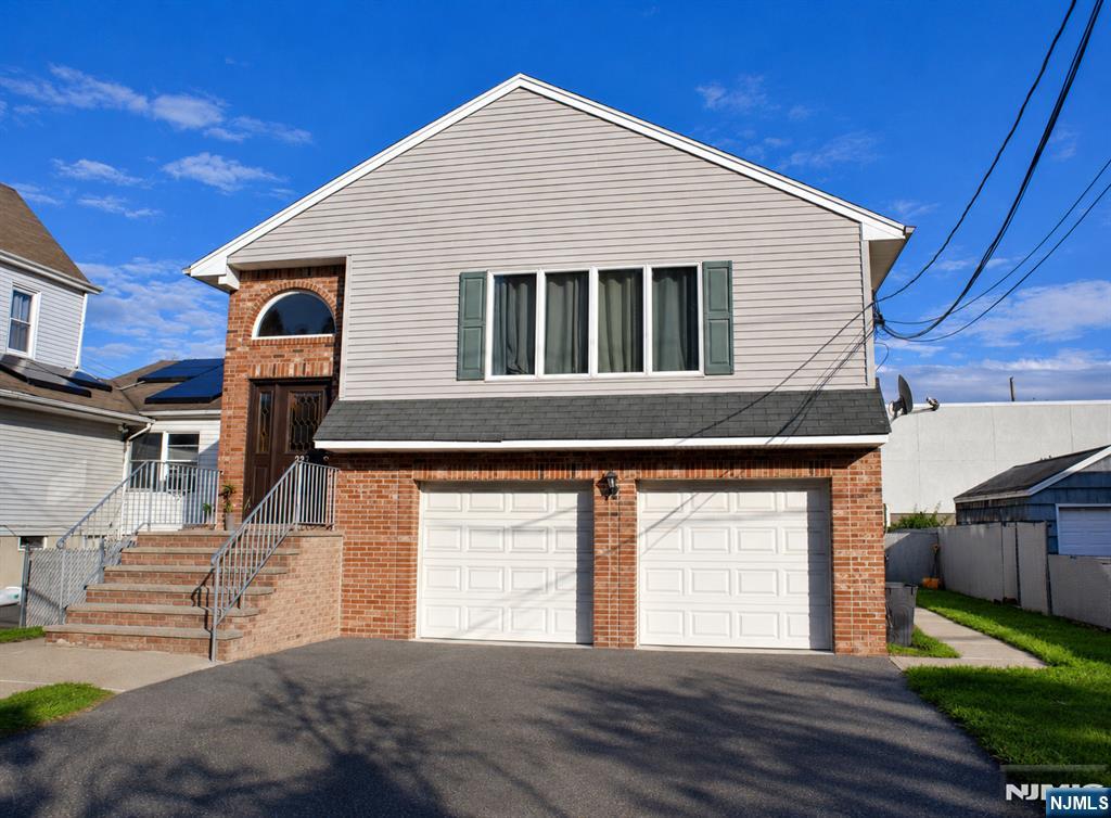 333 10th Street FL 1 - Photo 1