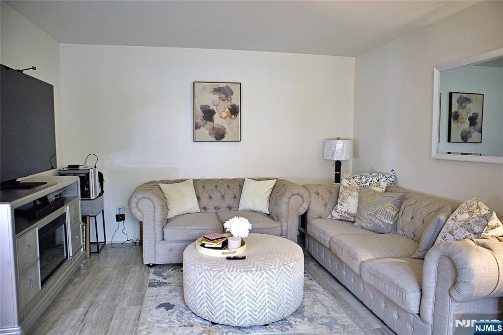 333 10th Street FL 1 - Photo 4