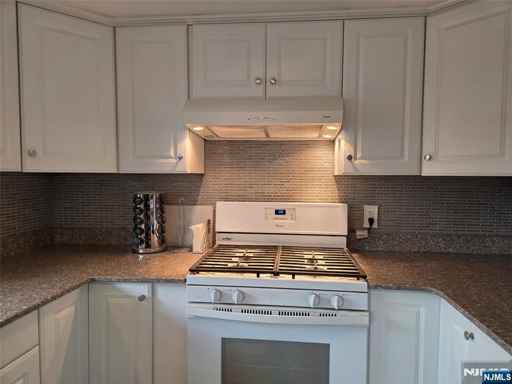 1315 Anderson Avenue 5 - Photo 4