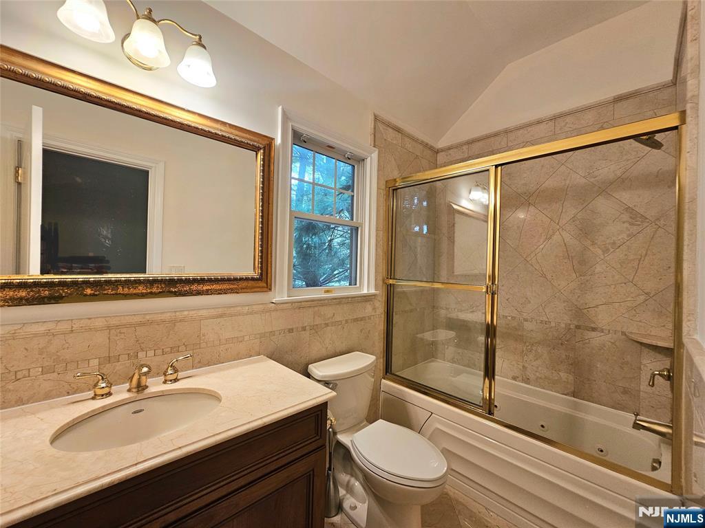 15 Cobblestone Way 15 - Photo 4