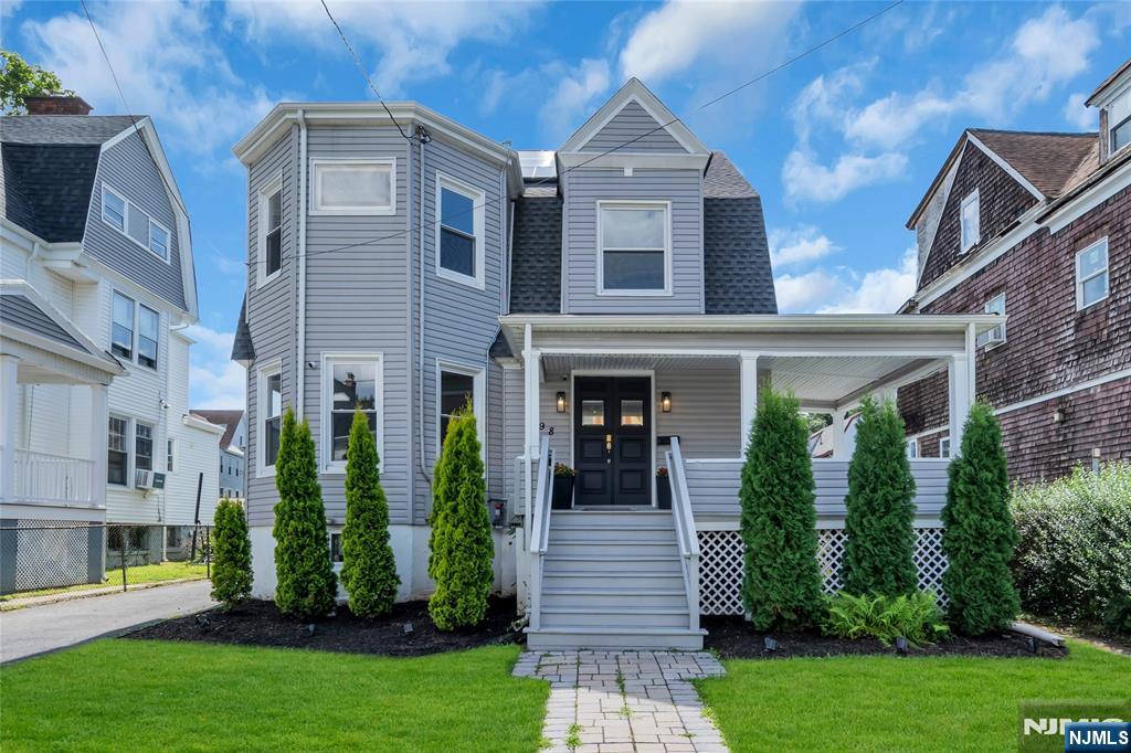 398 Hillside Avenue - Photo 1