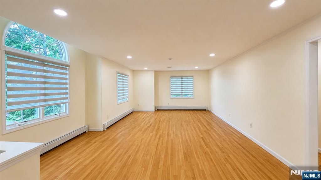 44 Delia Boulevard B - Photo 2