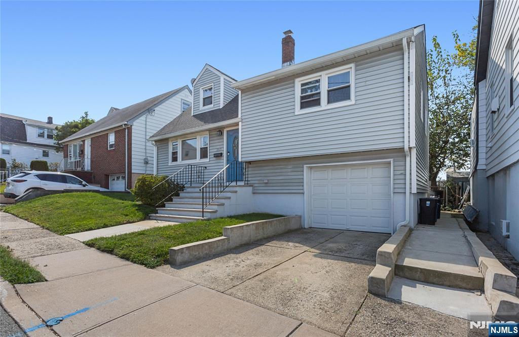 253 Stover Avenue - Photo 2