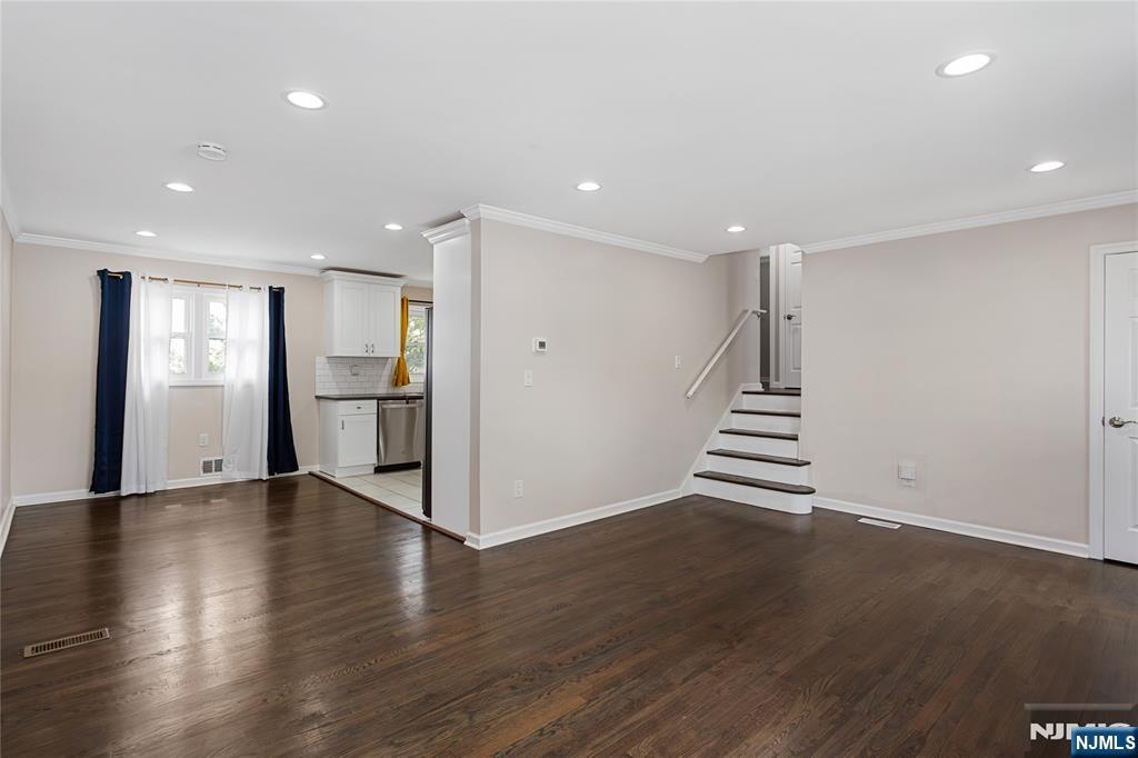 253 Stover Avenue - Photo 4