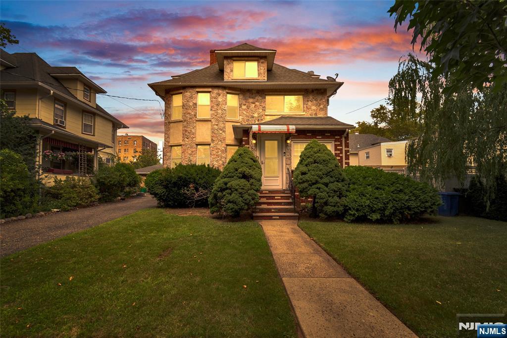 90 Cedar Street - Photo 1