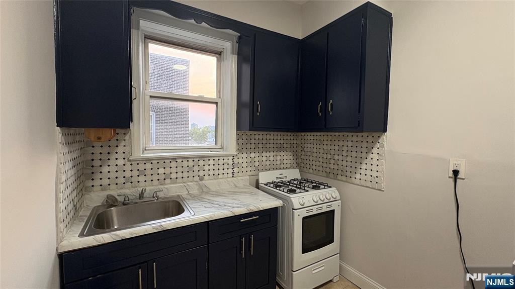 302 N 3rd Street 16 - Photo 5