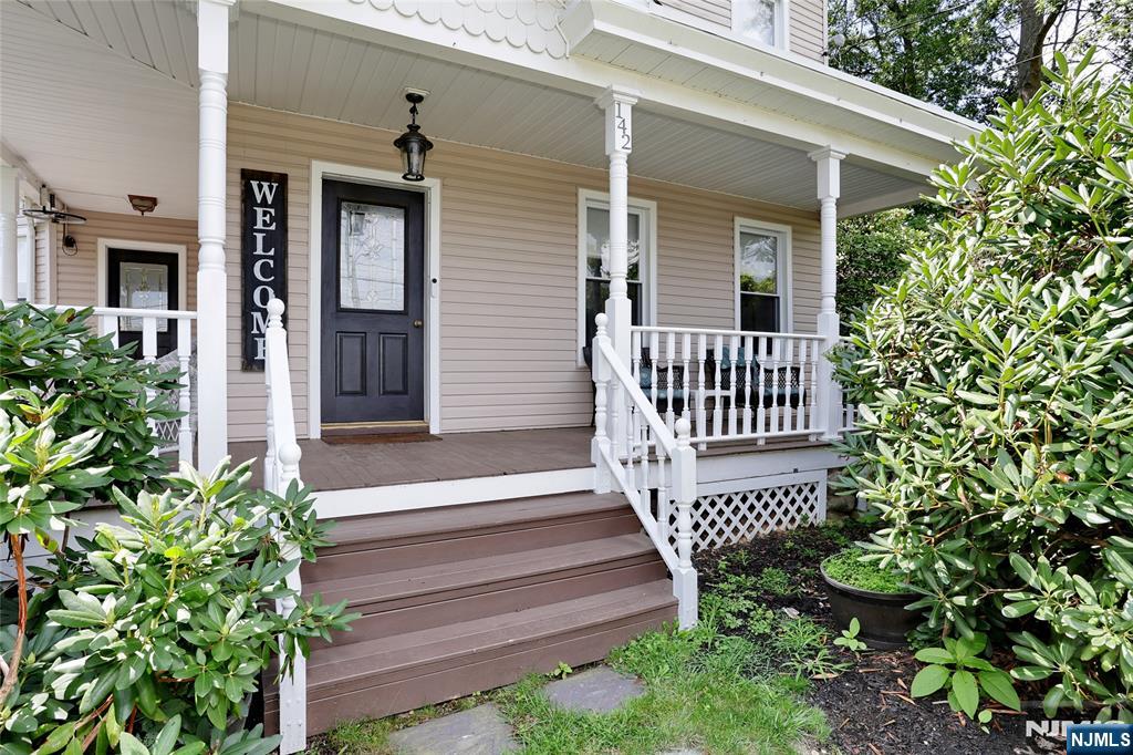 142 Wyckoff Avenue - Photo 5