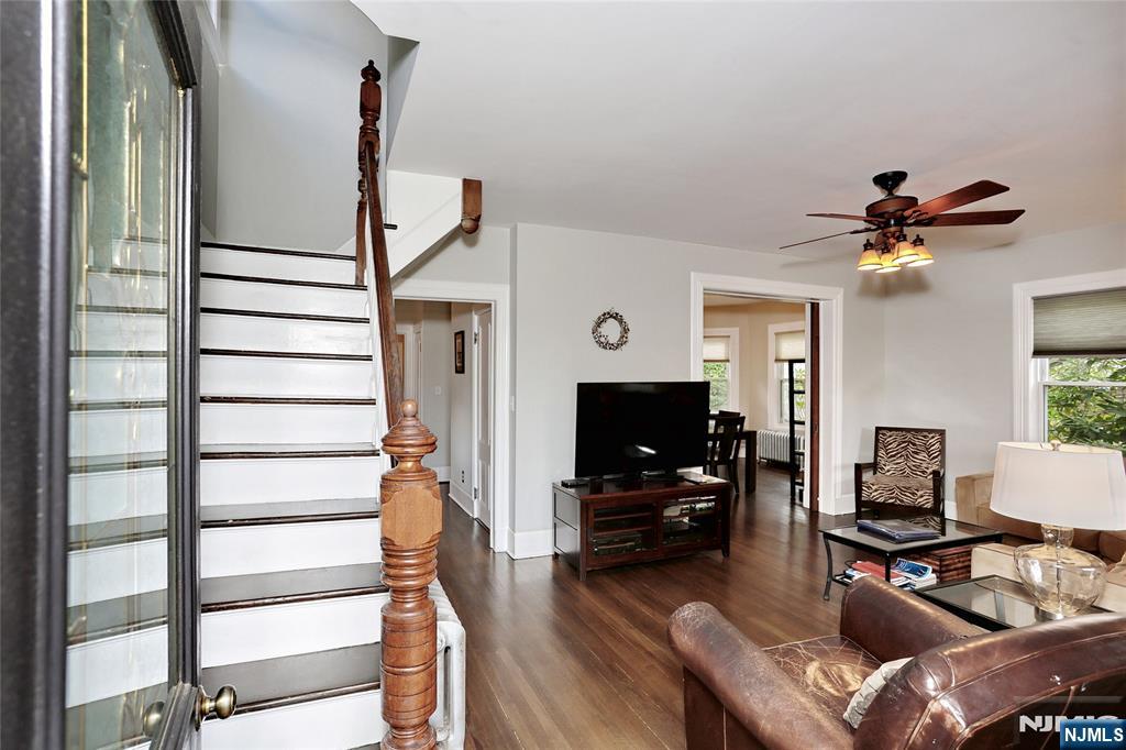 142 Wyckoff Avenue