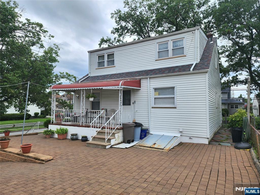 499 Jauncey Avenue - Photo 5