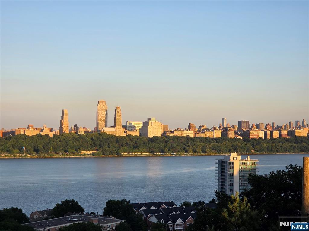 2nd image of 100 Carlyle Dr #C04J, Cliffside Park, NJ 07010 | MLS# 26031394