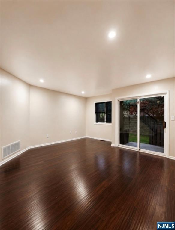 163 Marion Drive - Photo 4