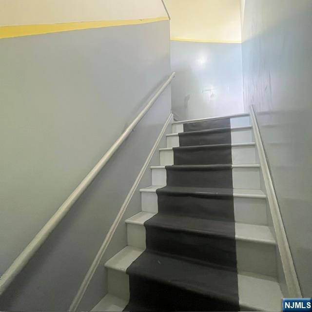 51 Clinton Avenue - Photo 3