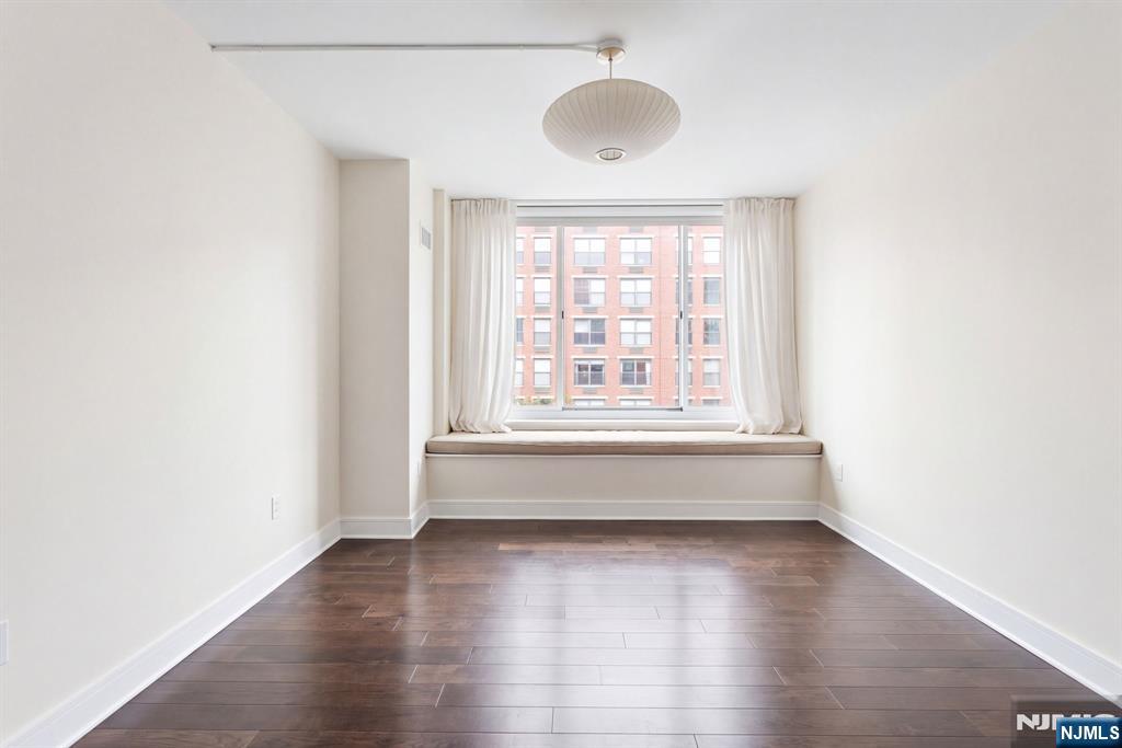 1100 Maxwell Lane #433 — photo 8