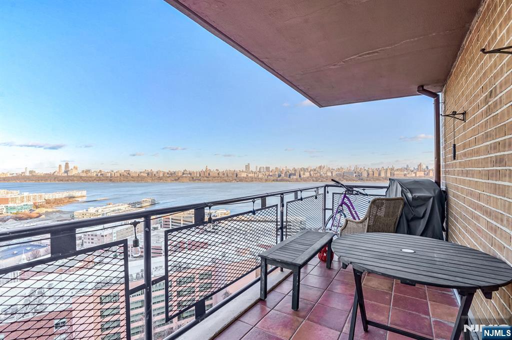 8800 JFK Blvd E 7E - Photo 2