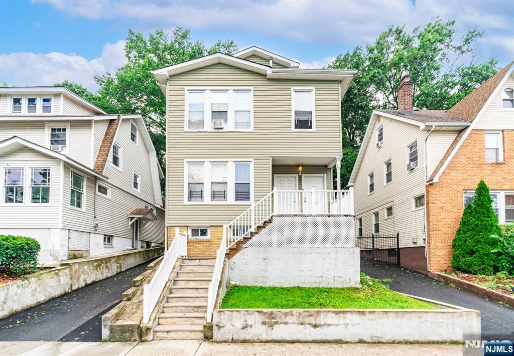283-285 Smith Street - Photo 1