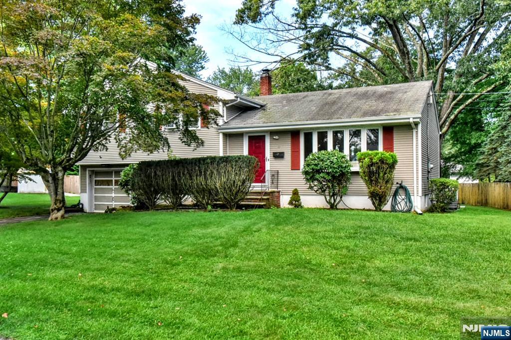 11 Kenyon Court - Photo 2