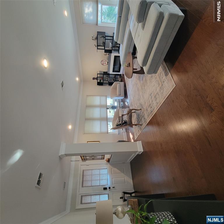 13 Wycombe Way - Photo 3