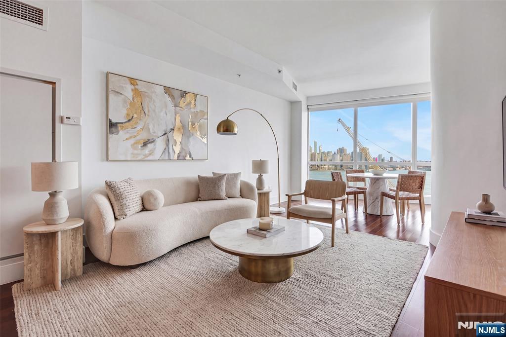 77 Hudson Street 2409 - Photo 3