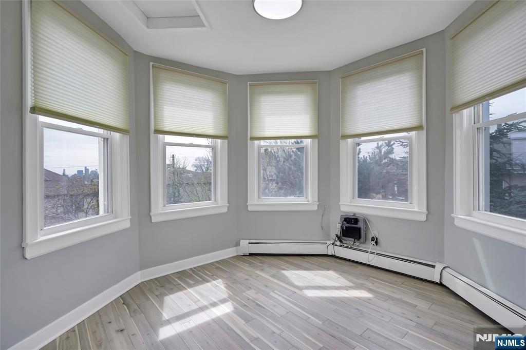 113 Oakwood Ave, Cliffside Park, NJ 07010