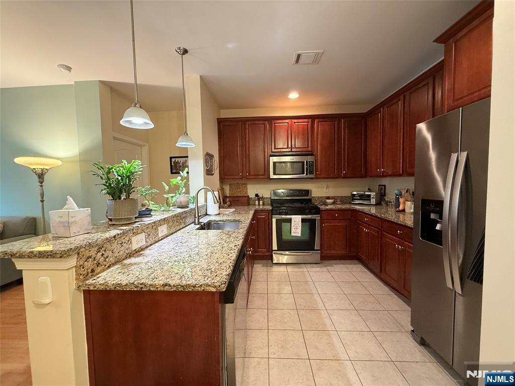 2113 Ramapo Court - Photo 2
