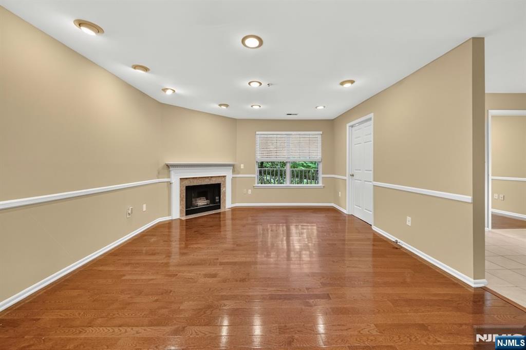 4 Springholm Drive - Photo 3