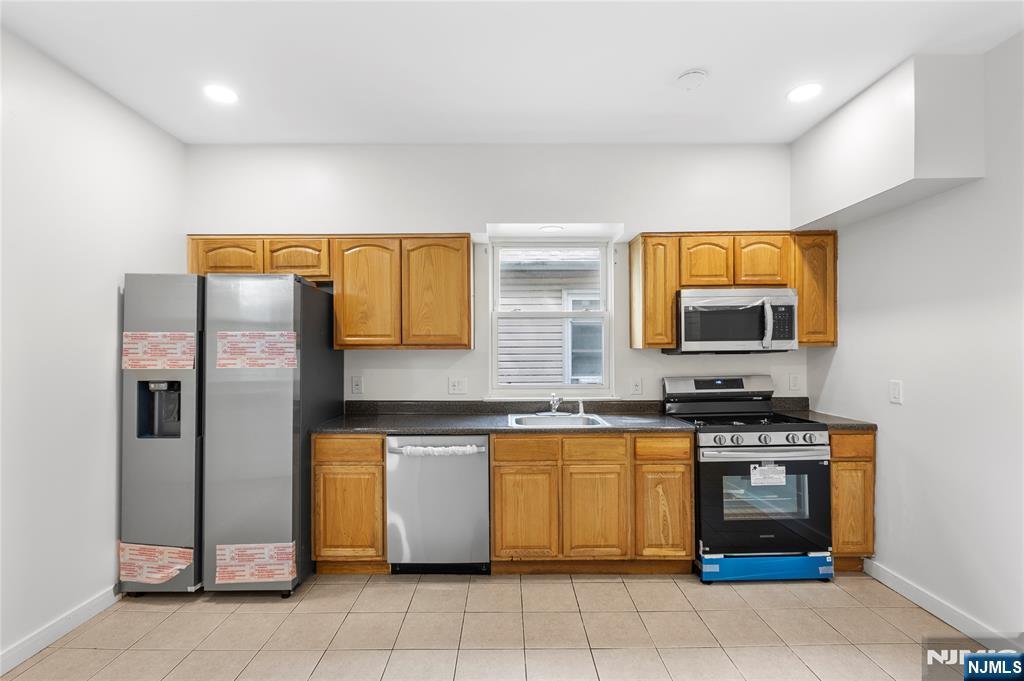 35 16th Street