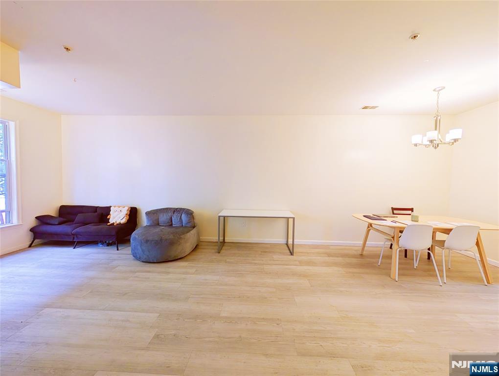 200 Dey Street 258 - Photo 4