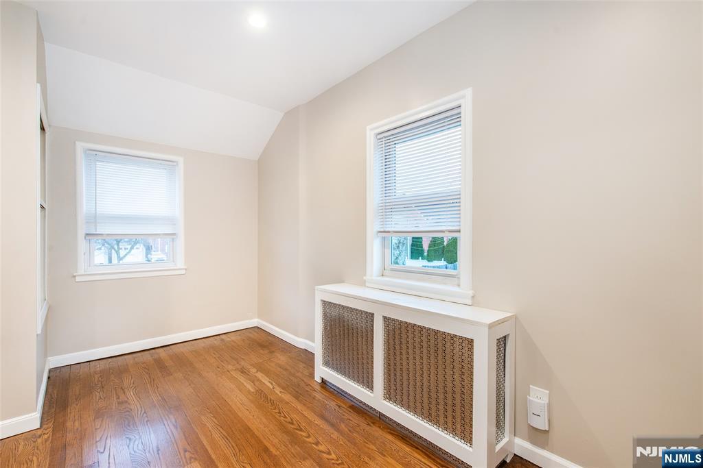 189 Washington Avenue 2nd Floor - Photo 5