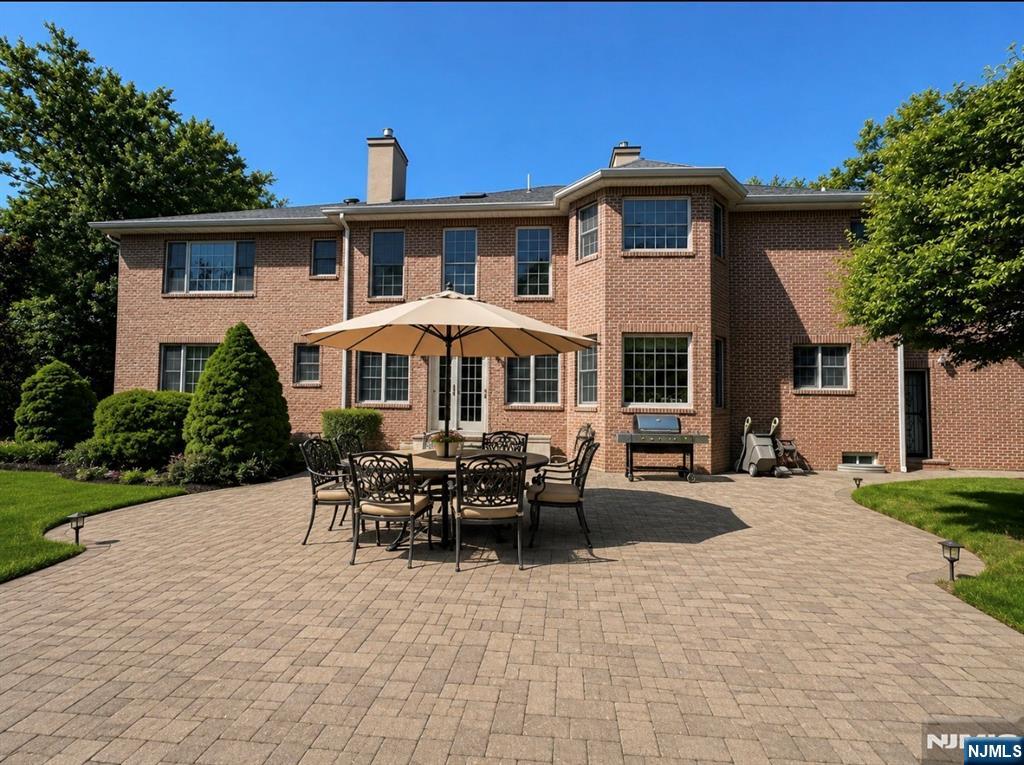 604 Grandview Terrace - Photo 3