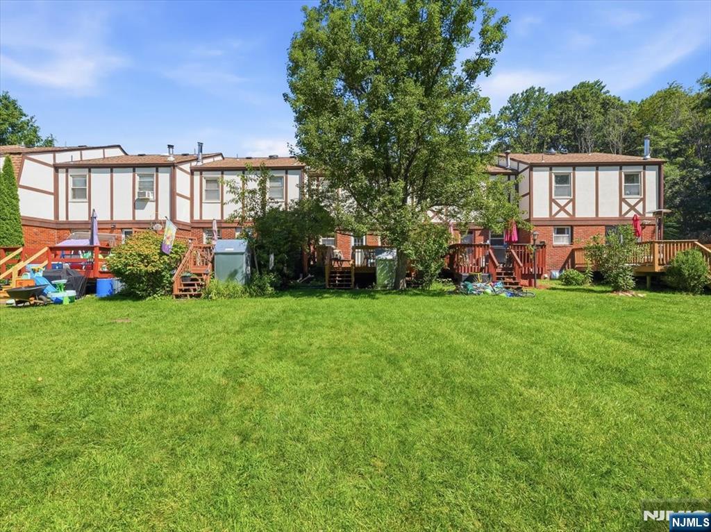 28 Tudor Place - Photo 1