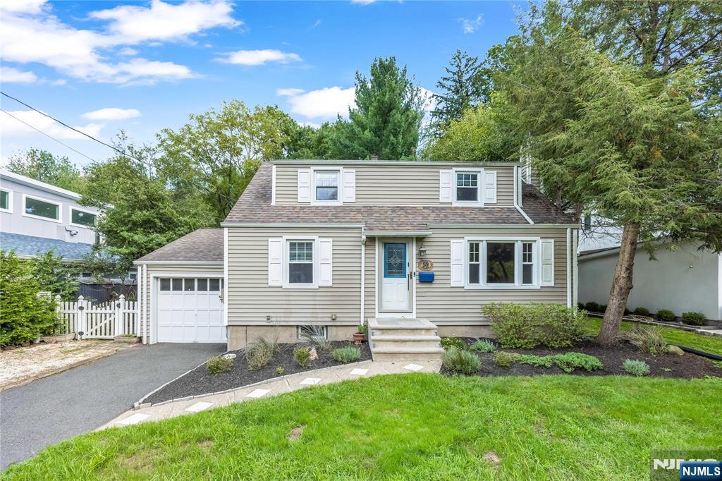 59 Delmar Avenue - Photo 2