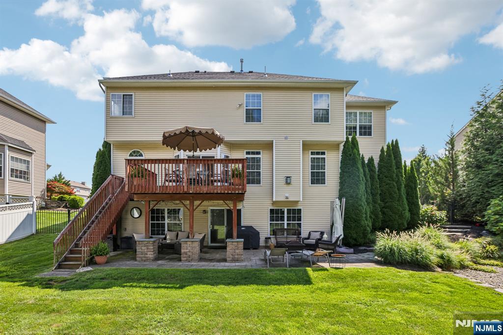 176 Fox Hill Court
