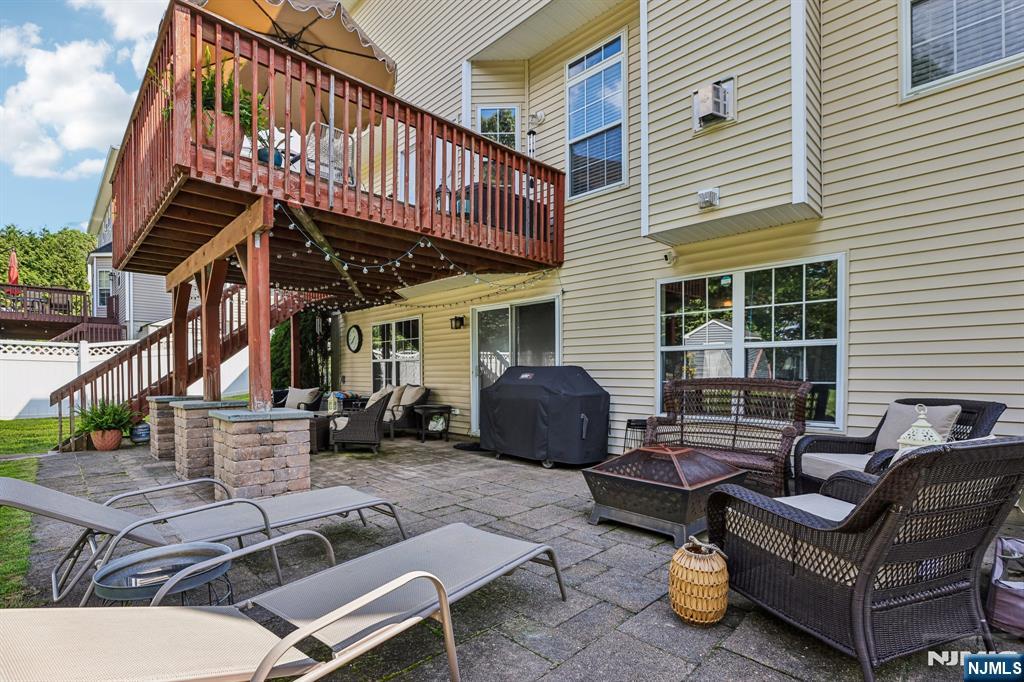 176 Fox Hill Court